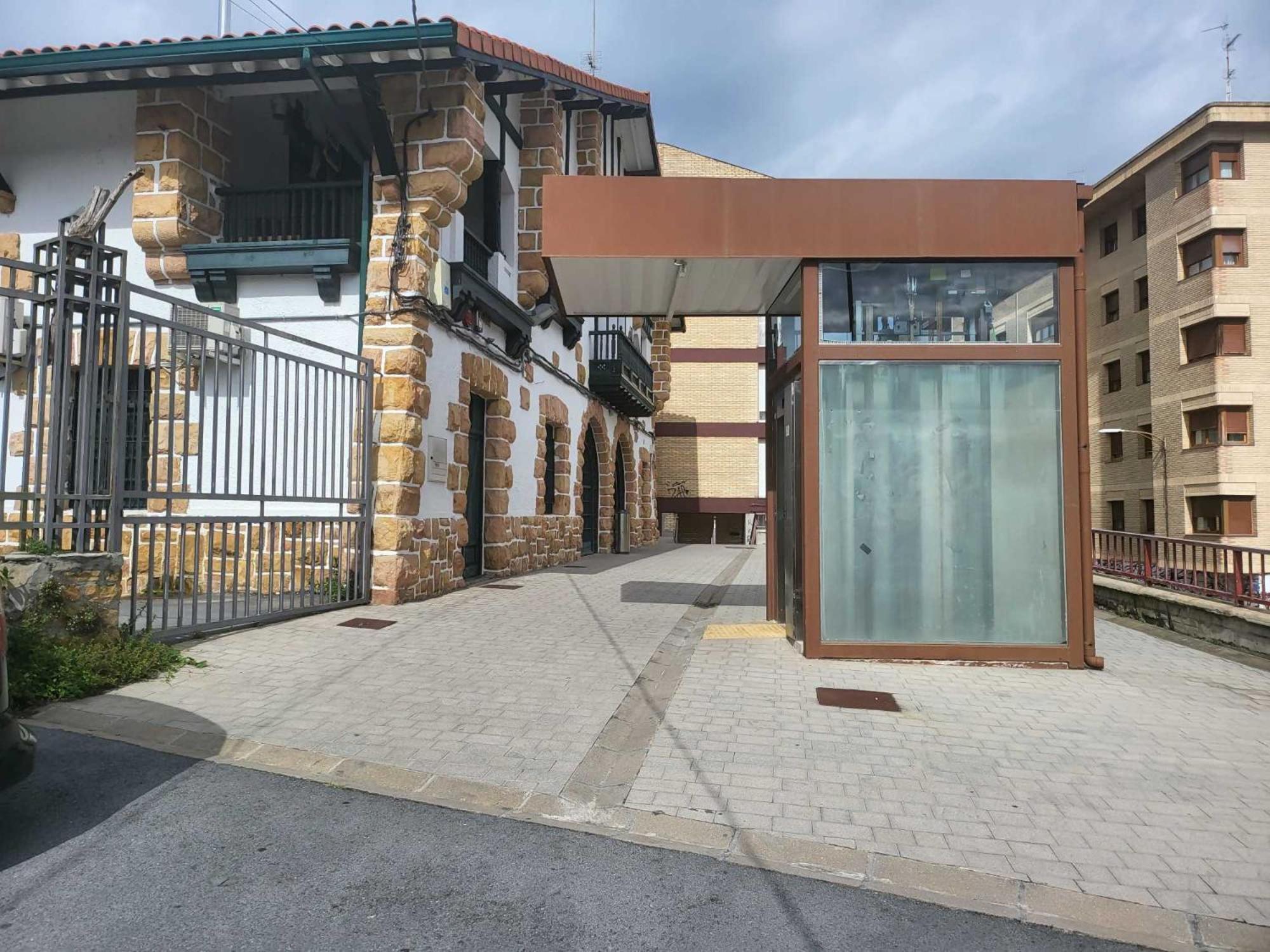 Piso Rio Nervión 15 Minutos Bilbao Apartamento Ugao-Miraballes Exterior foto